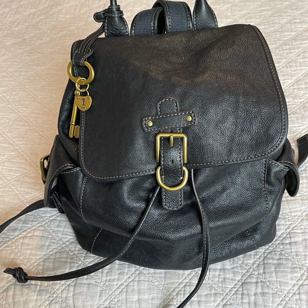 New Black Fossil Backpack Purse